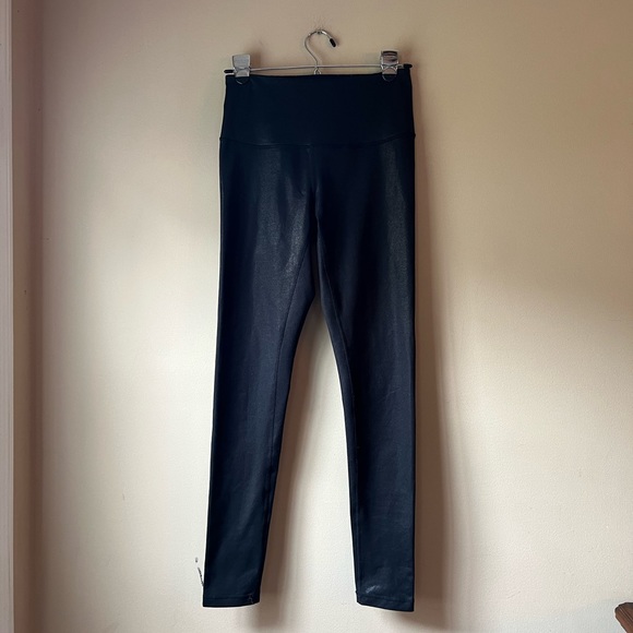 ZELLA Live In Metallic Print High Waist Legging Black Reptile Impression Print - Picture 5 of 12